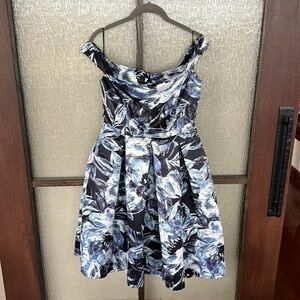 Parker Black blue floral cocktail dress size 8